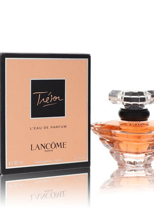 Tresor by Lancome Eau De Parfum Spray 1 oz (Women)